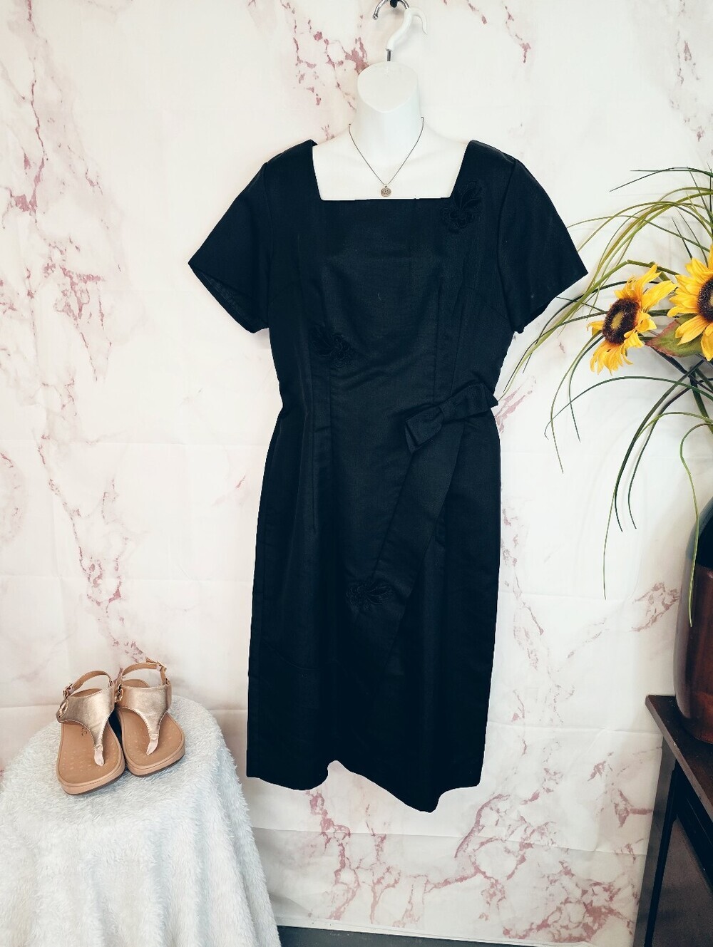 Town Modes Vintage 100% Silk Black Embroidered Sheath Dress Size 8 NWT 80's - Picture 2 of 6